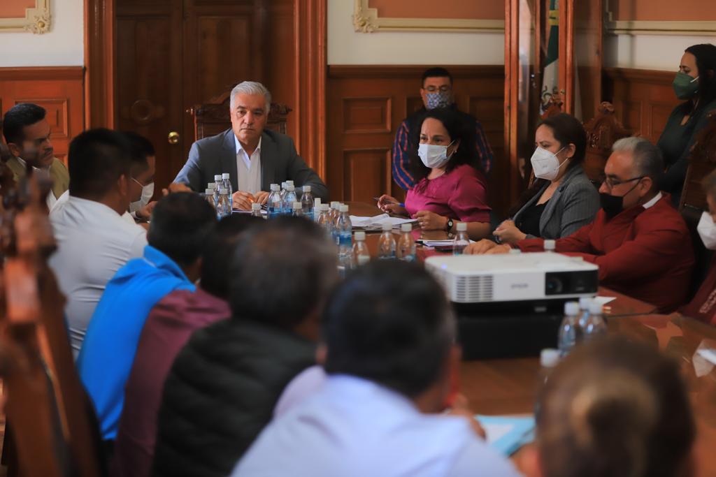 Analizarán autoridades petición de transportistas para incrementar tarifa del pasaje